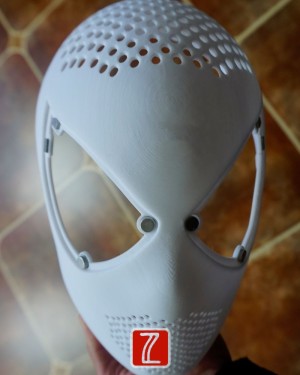 Masque noir Ć2 avec coque faciale