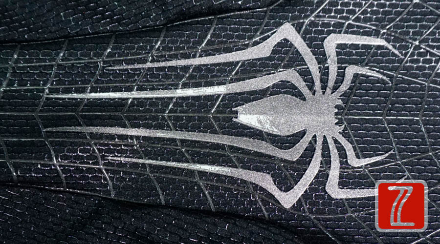black spiderman suit logo